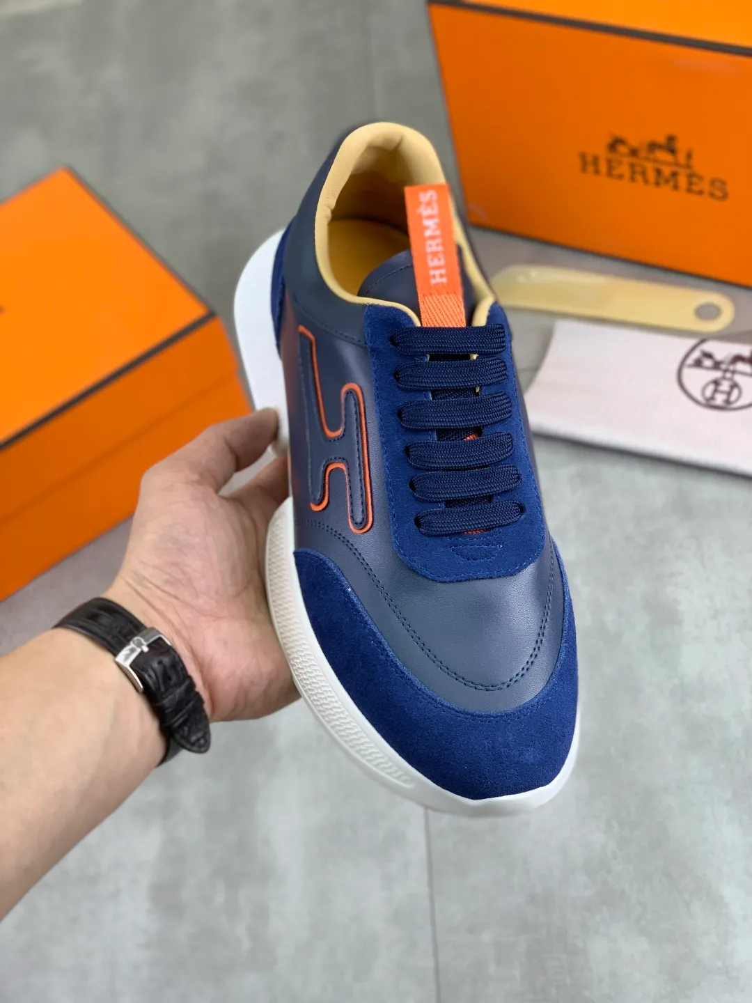 Men's shoes 💰P460 new style [HERMES] Hermès - High-end quality original order - Upper: 🔝 Napa calfskin, sewn brand 'H' totem - Inner: water-dyed cowhide - Outsole: ultra-light TPU foam; molded outsole - Ultra-high quality control·Fine workmanship: highlighted (high-end·luxury·grade) -Size: 38-44 (45 can be customized)·